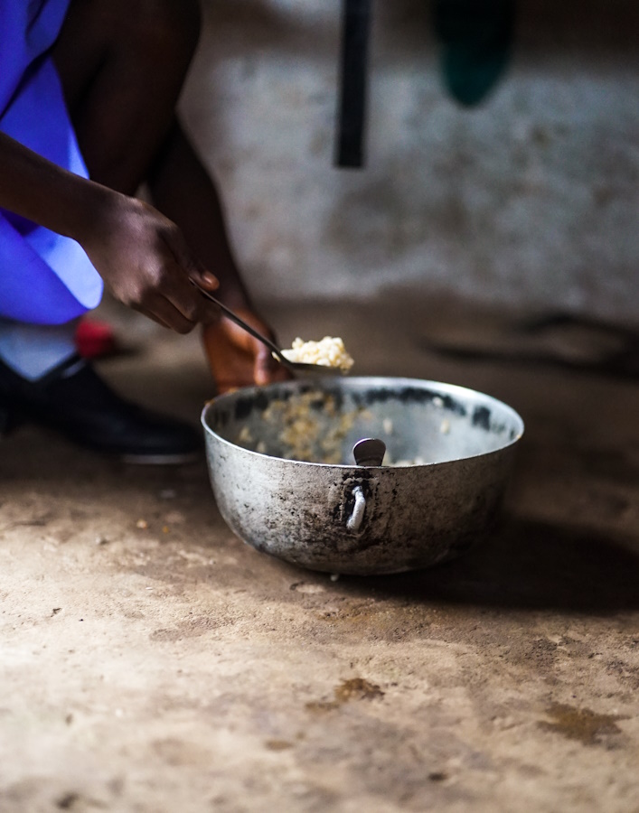 Sallay’s family depends on the meagre income from her Auntie’s porridge sales. In this household, tummies are often empty because there simply isn’t enough money or food to go around.